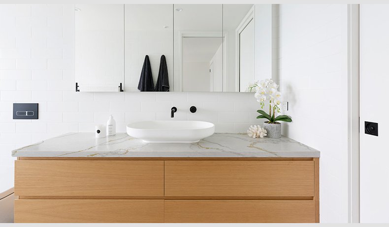 5058  Calacatta Quartz laza Ocean Texture 